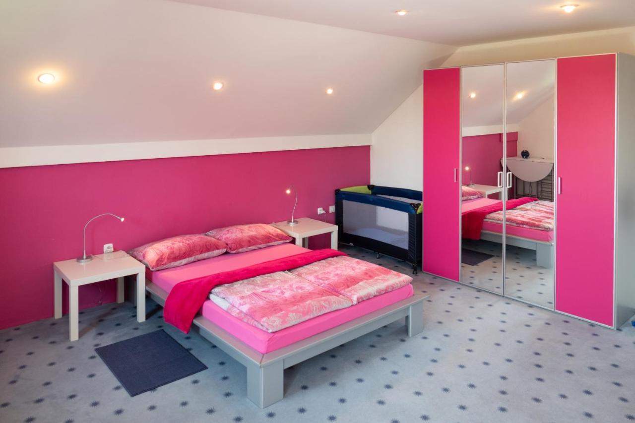 Modrin Apartments Kamnik Buitenkant foto
