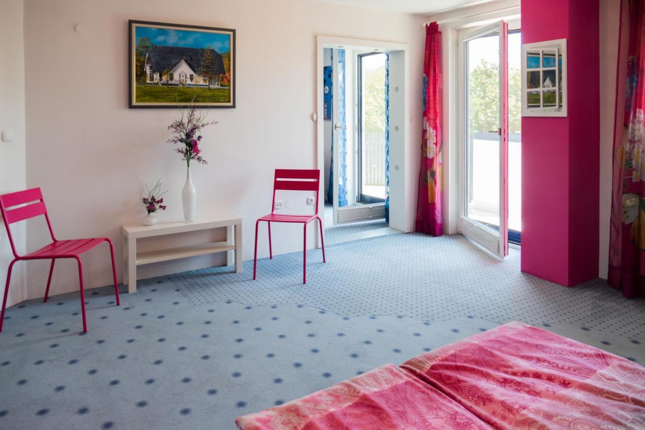 Modrin Apartments Kamnik Buitenkant foto